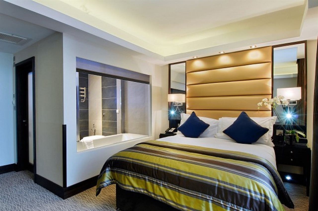 伦敦尊贵大理石拱门酒店 外观 照片 A bedroom at the InterContinental London The O2